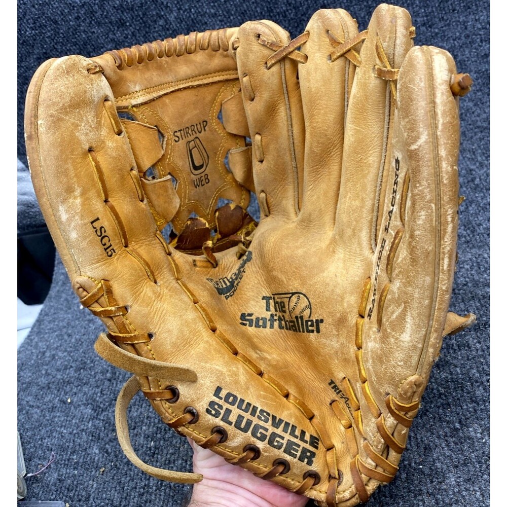 Vintage Louisville Slugger LSG15 The Softballer Glove 15 In RHT Right Hand Throw
